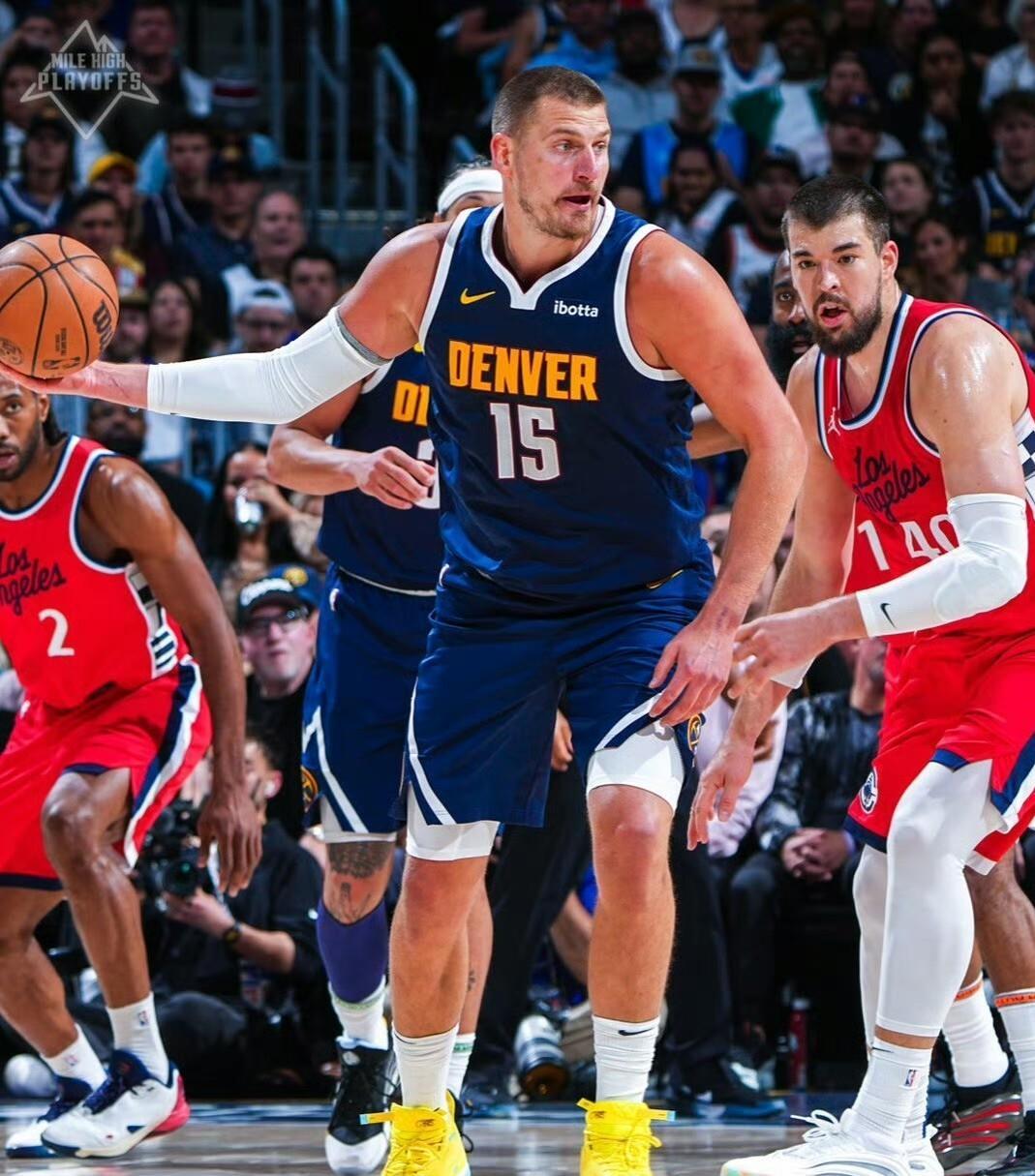 详细阅读:包含转折点马赛刷新队史纪录,NBA常规赛清晨攻防权衡,引发热议,资深球员宣示担当的词条 包含转折点马赛刷新队史纪录,NBA常规赛清晨攻防权衡,引发热议,资深球员宣示担当的词条