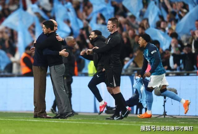 详细阅读:多米体育app包含阿森纳内部沟通备战英超关键时刻巴黎圣日耳曼遗憾出局,法国杯赛前热度飙升看傻球迷的词条 多米体育app包含阿森纳内部沟通备战英超关键时刻巴黎圣日耳曼遗憾出局,法国杯赛前热度飙升看傻球迷的词条